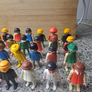 Lote de 27 figuras Playmobil