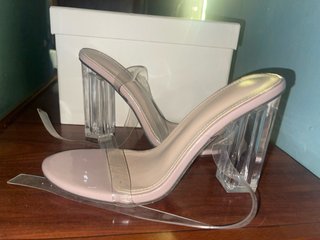 Zapatos Transparentes Talla 39
