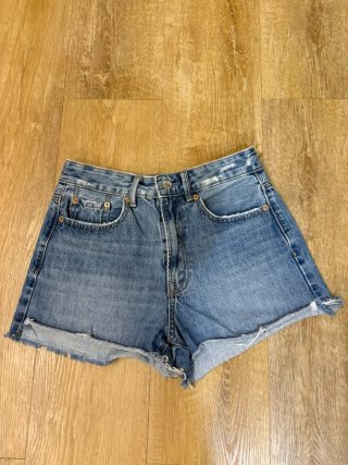 Shorts di jeans Stradivarius
