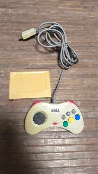 Mando Sega Saturn y Tarjeta Memoria
