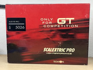 Scalextric Audi R8 Pro 5026