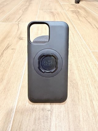 Funda Quad Lock MagSafe iphone 13 Pro Max.