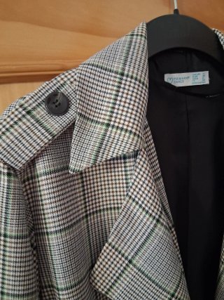 Blazer-Gabardina Corta Cuadros Talla 40