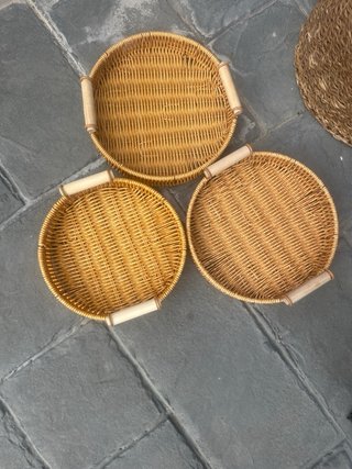 Set de 3 bandejas redondas de ratán