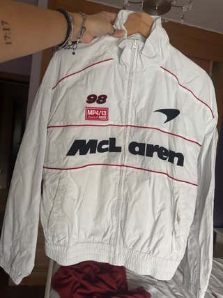 Chaqueta Cortavientos McLaren x Hollister