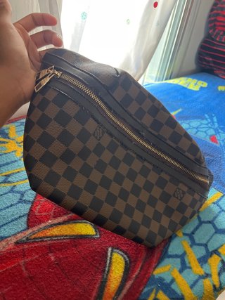Riñonera Louis Vuitton Damier