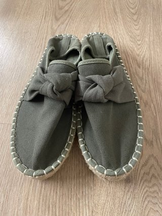 Alpargatas/Espardeñas Verdes Kaki Esmara Talla 38