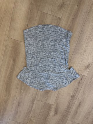 Camiseta Hollister Gris