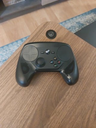 Mando Steam Controller