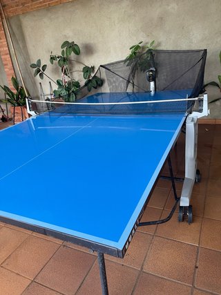 Mesa de Ping-Pong Exterior con Robot Lanzapelotas