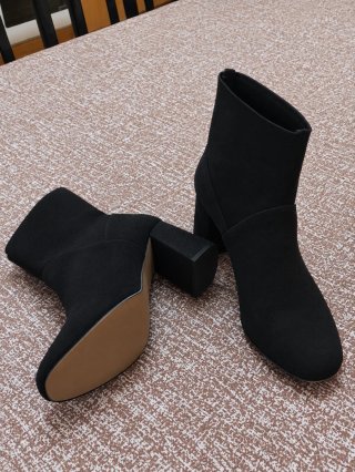 Botines negros 38