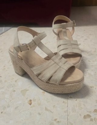 Sandalias Plataforma MTNG Beige Talla 37