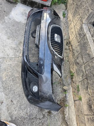 Paragolpes delantero Seat León 2