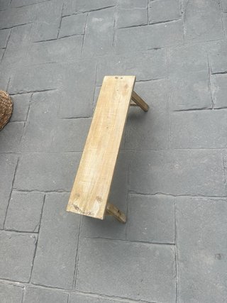 Banco Pequeño de Madera
