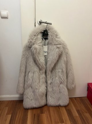 Abrigo pelo Zara oversize S