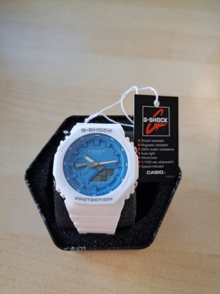 Reloj Casio G-Shock Blanco y Azul