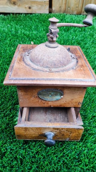 Molinillo de café antiguo Peugeot Frères – Francia