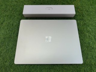 MICROSOFT SURFACE LAPTOP GO