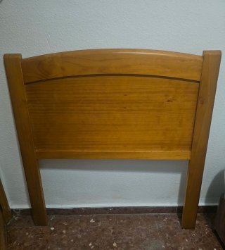 Cabecero de madera para cama de 90. No se envía