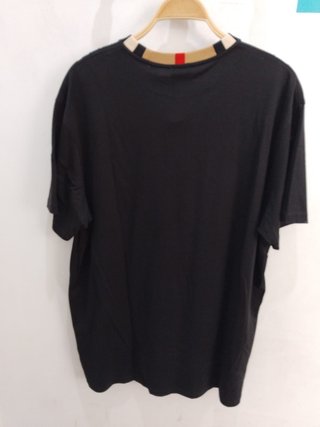 Camiseta Burberry Negra