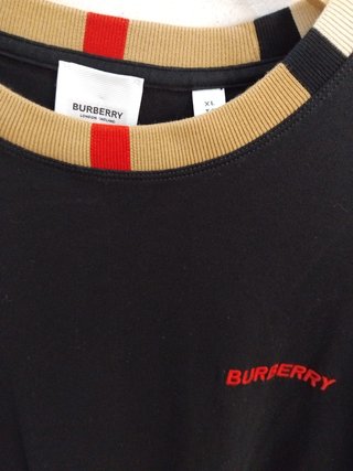 Camiseta Burberry Negra