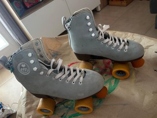 Patines Artísticos BTFL de 4 Ruedas. Talla 40