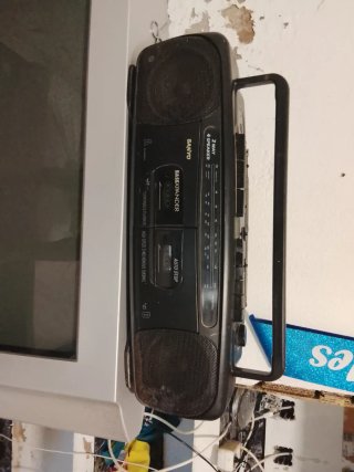 Radio Casete Sanyo Negro