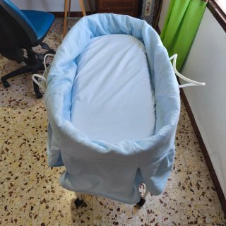 Moisés de Mimbre para Bebé con Patas