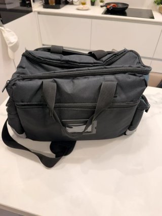 Macuto Médico Espacioso Negro