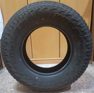 Neumático nuevo Falken