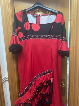 Vestido de flamenca volantes lunares