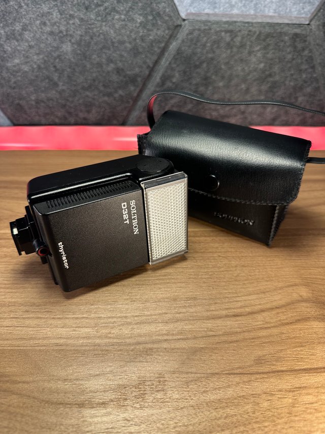 Flash Soltron D32T