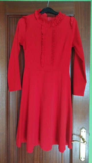 Vestido rojo con volantes