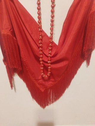 Lote Pañuelo y Collar Sevillana Niña