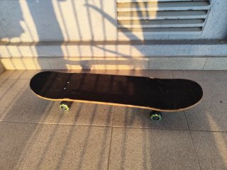 Monopatín Decathlon CP100 Mid Cosmic