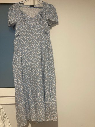 Vestido floral azul y rosa