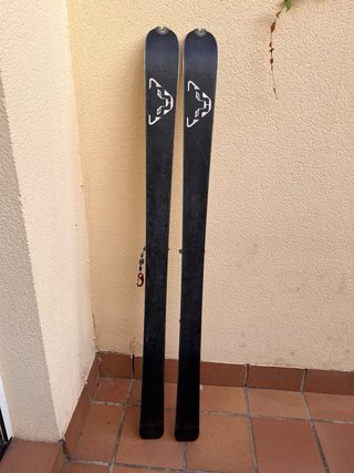 Esquís de travesía Dynafit con botas La Sportiva