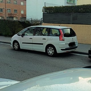 Citroen Grand C4 Picasso 2011