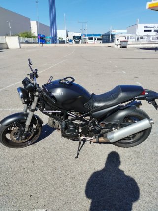 Ducati Monster 695 Negra