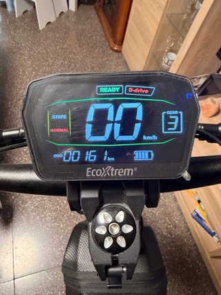 Patinete Eléctrico EcoXtrem Armored M41