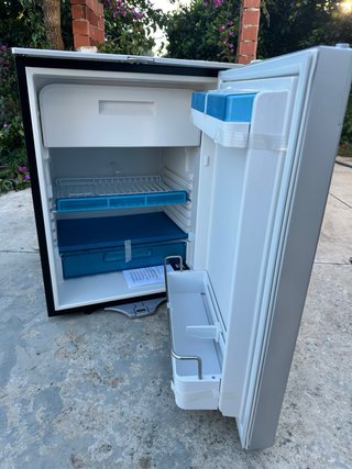 Nevera Dometic CRX80 para Camper