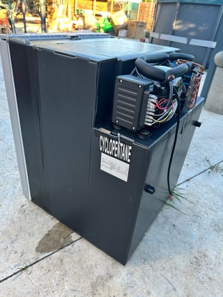 Nevera Dometic CRX80 para Camper