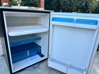 Nevera Dometic CRX80 para Camper