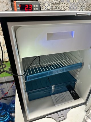 Nevera Dometic CRX80 para Camper