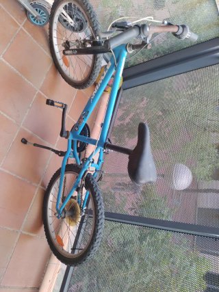 Bicicleta Btwin Azul