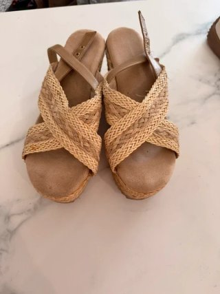 Sandalias de cuña tipo yute talla 41