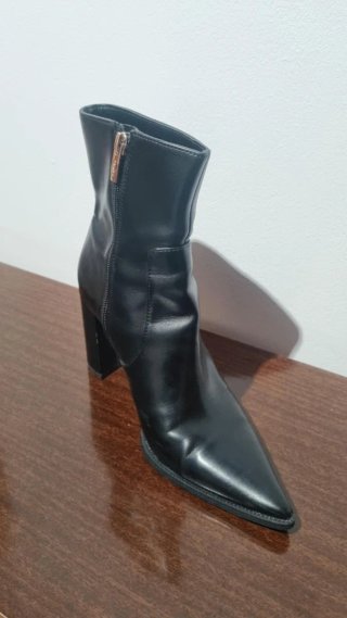 Botines Negros Mango