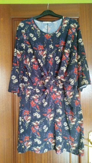 Vestido estampado floral azul