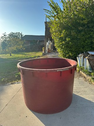 Tinaja de bodega de plástico