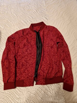 Chaqueta Unisex Estampada Roja. Bomber.